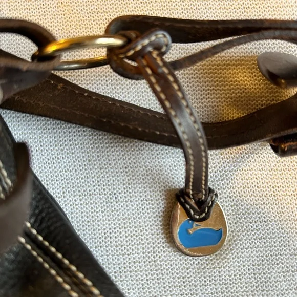 Dooney & Bourke leather brown bucket bag. Pre-loved - Picture 12 of 12